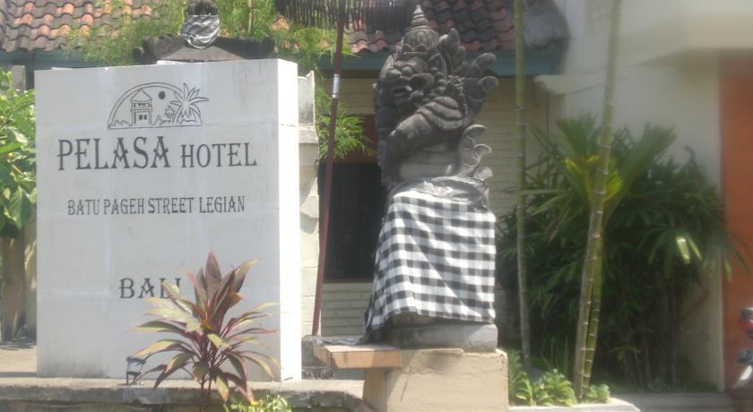 Mina Pelasa Hotel Legian Exterior foto